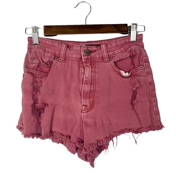 Urban Outfitters BDG Raspberry Pink Distressed Cheeky High Rise Denim Shorts 27 - Picture 1 of 3